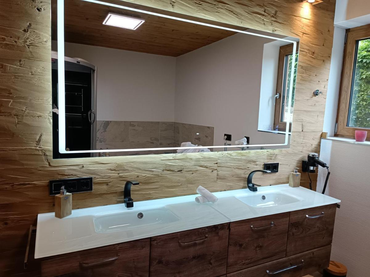 Luxus Ferienwohnung Chalet Seenaehe Schalkenmehren Eksteriør bilde